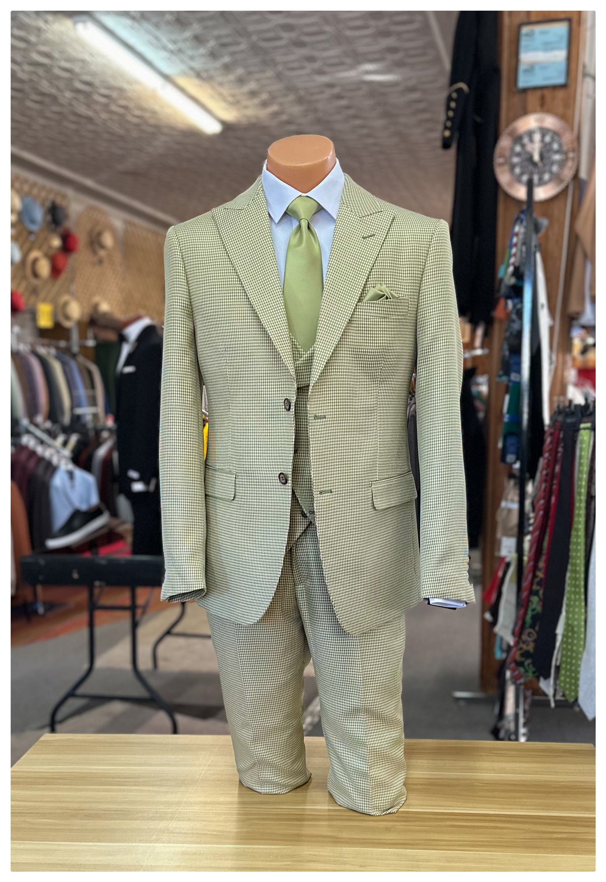 Houndstooth Vested Suit - Sage